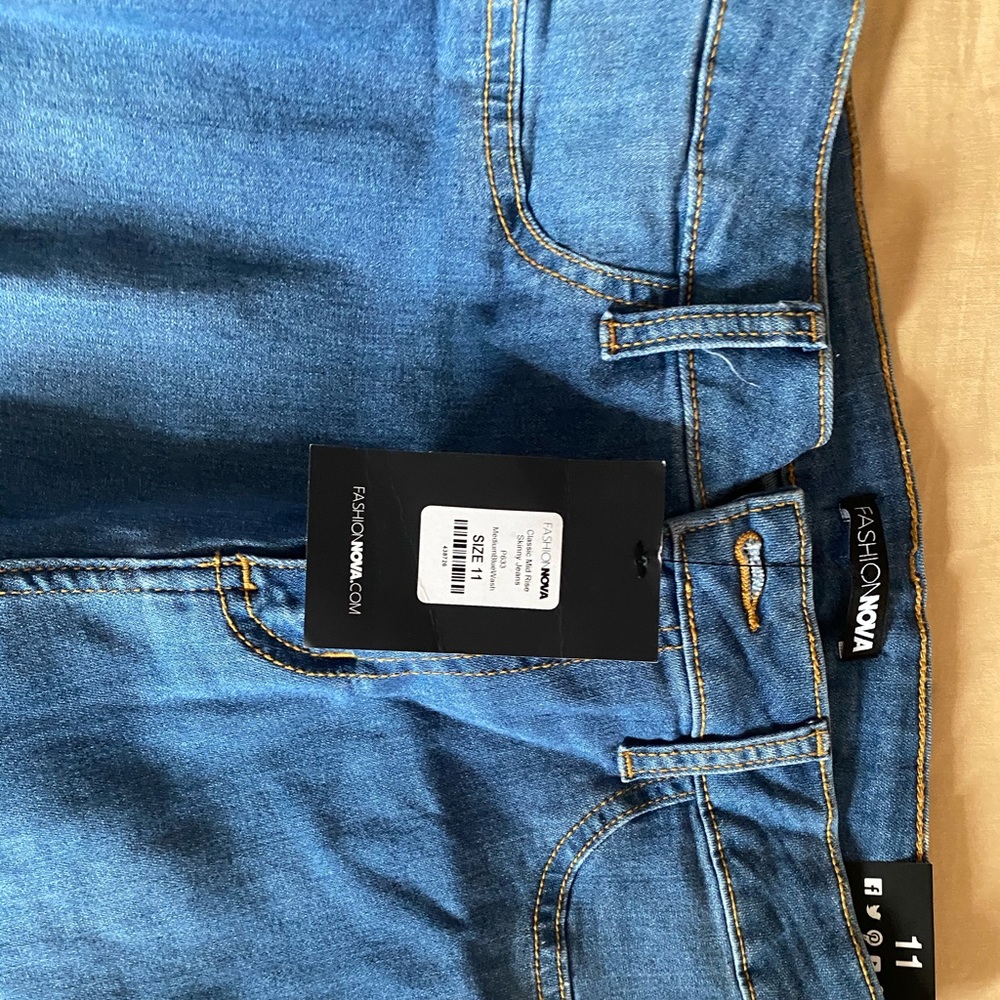 Fashion nova jeans